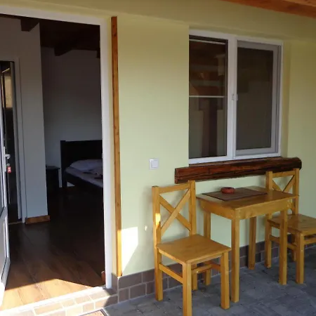 Ferienhaus La Secretaru - Casa De Vacanta Cu Ciubar, Sauna Si Piscina De Vara