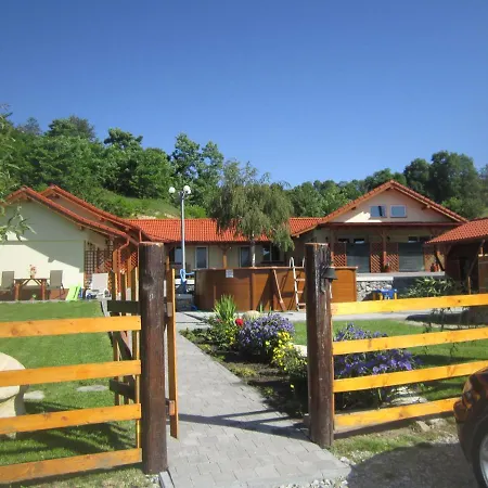 La Secretaru - Casa De Vacanta Cu Ciubar, Sauna Si Piscina De Vara Cluj-Napoca